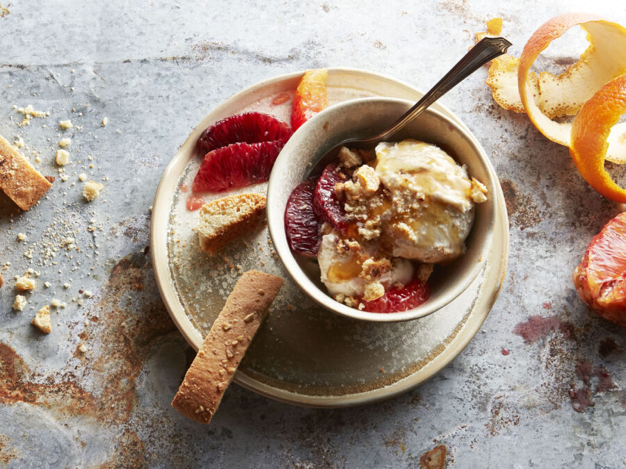 13-Gelato with Biscotti